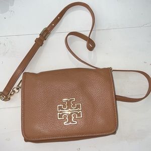 Tory Burch crossbody tan